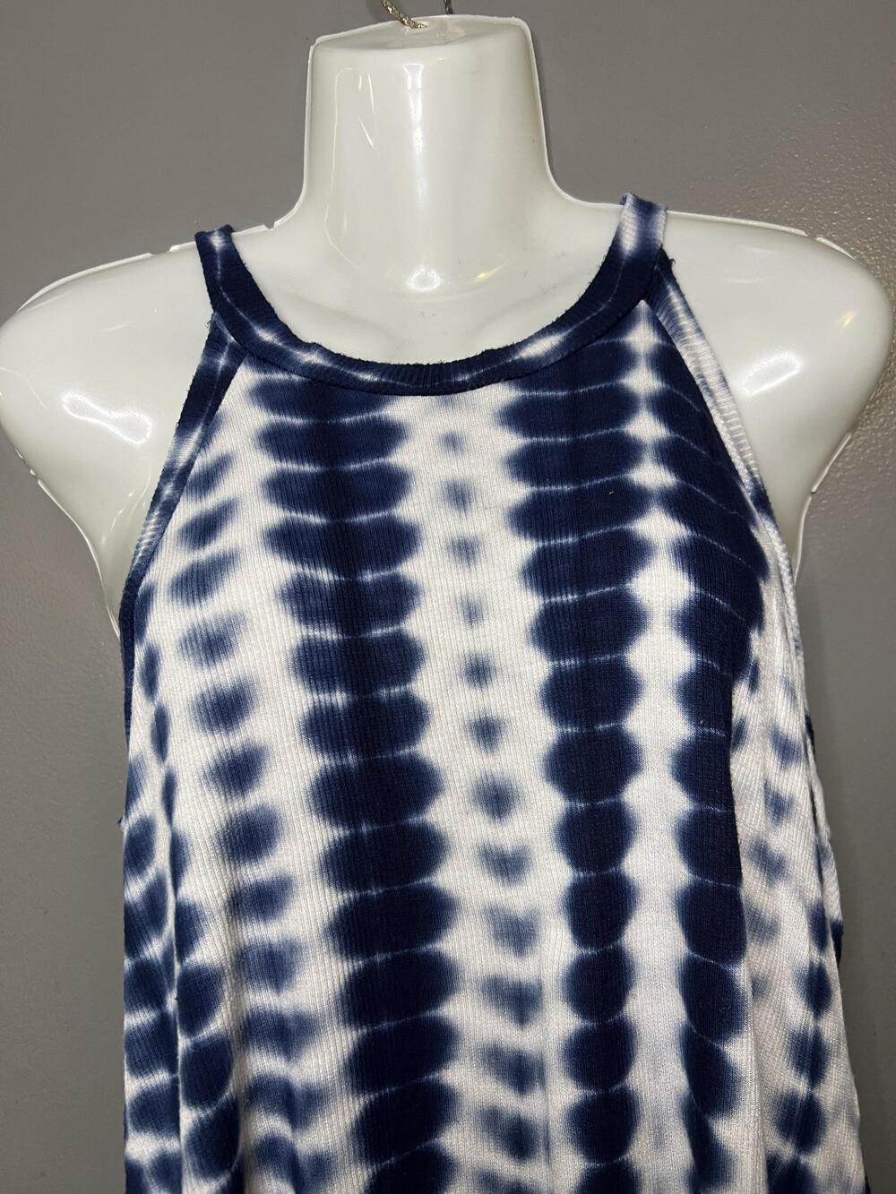 W5 Tank Top Womens M Blue Tie Dye Halter Jersey Summer Casual Stretch Ribbed